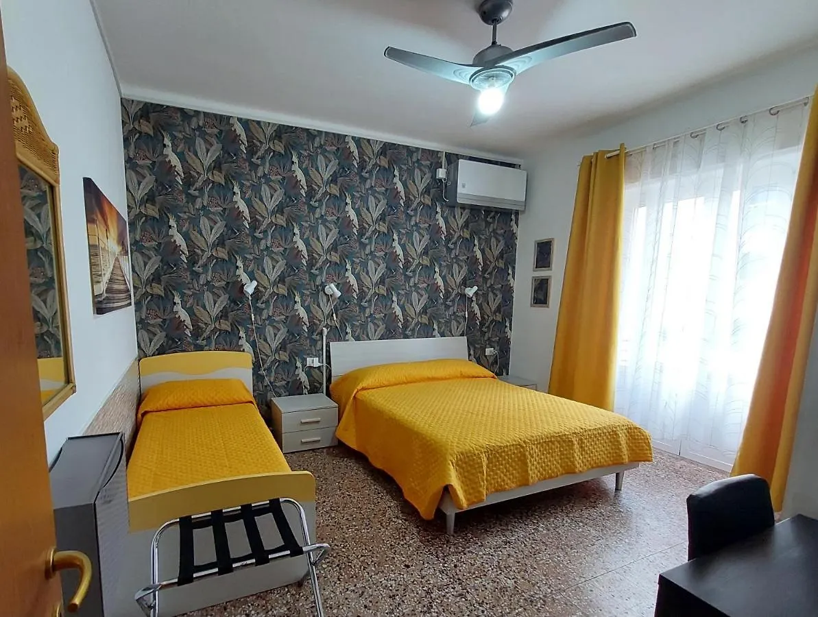 Villa La Lanterna Pietra Ligure 2*,  Italy