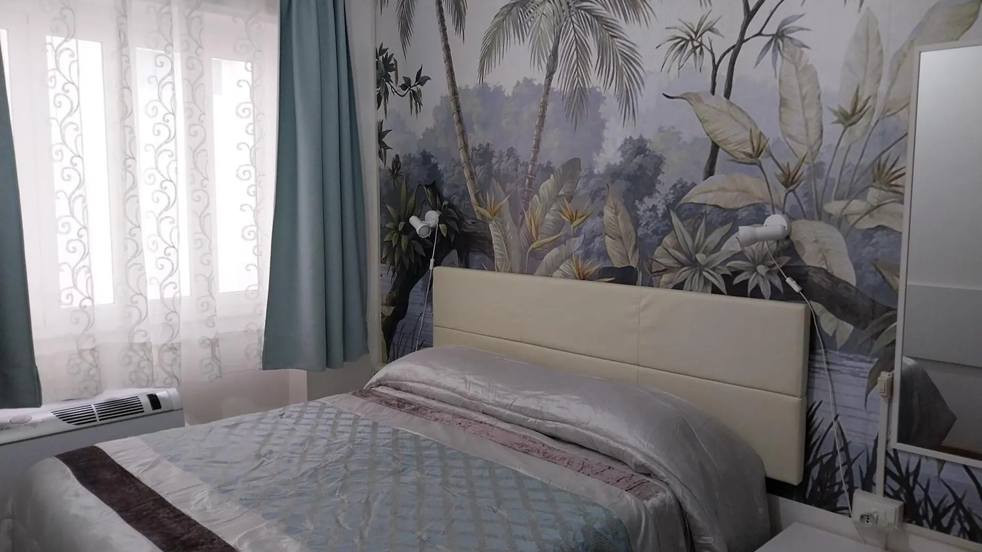 Villa La Lanterna Pietra Ligure Hotel